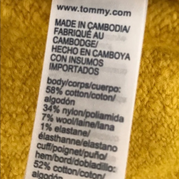 Tommy Hilfiger Men’s Yellow Wool Blend Round Neck Sweater XL - Picture 14 of 14